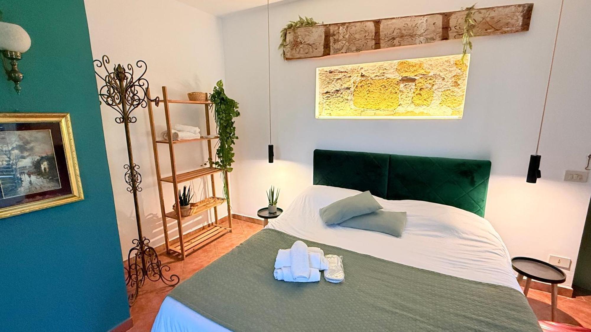 Donna Isabella A Ballaro Palermo Ngoại thất bức ảnh